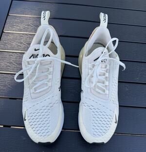 Women’s Size 9.5 Nike Air Max 270 Sail Black Coconut Milk AH6789-124